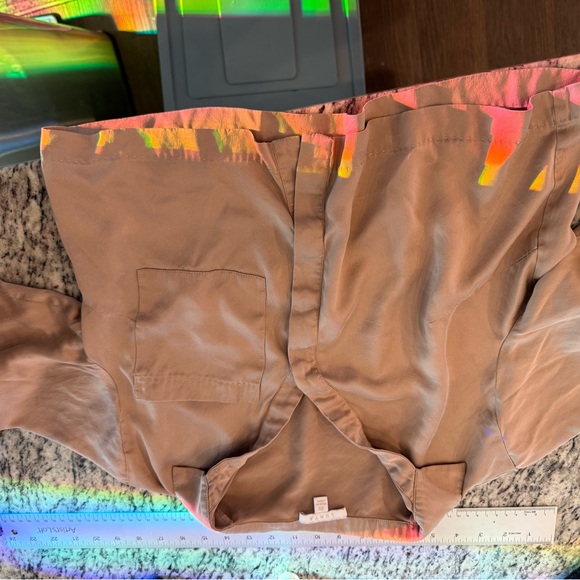 LUNYA Washable Silk Pants (matching pieces also available) - Picture 13 of 14